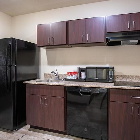 Cobblestone Inn & Suites - Pine Bluffs Kültér fotó
