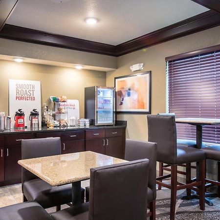 Cobblestone Inn & Suites - Pine Bluffs Kültér fotó