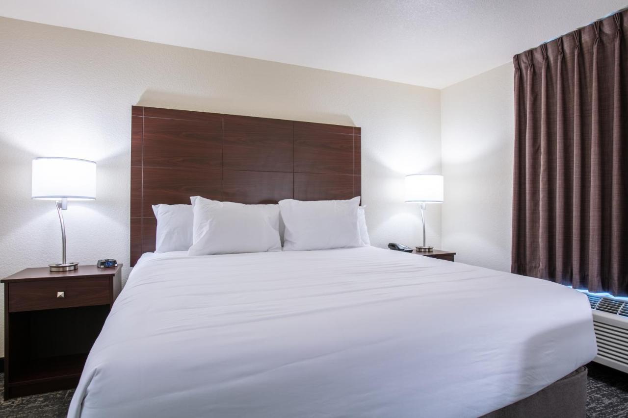 Cobblestone Inn & Suites - Pine Bluffs Kültér fotó