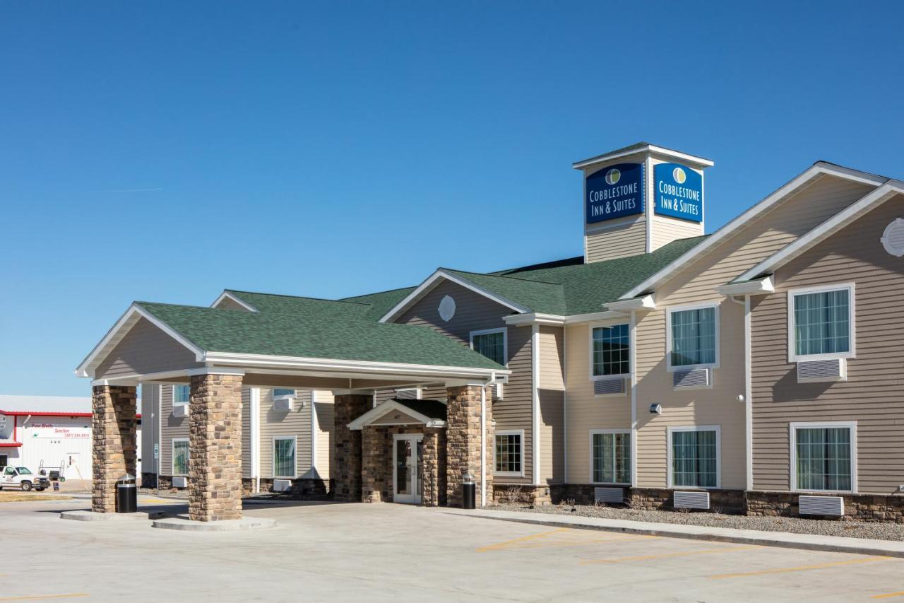 Cobblestone Inn & Suites - Pine Bluffs Kültér fotó