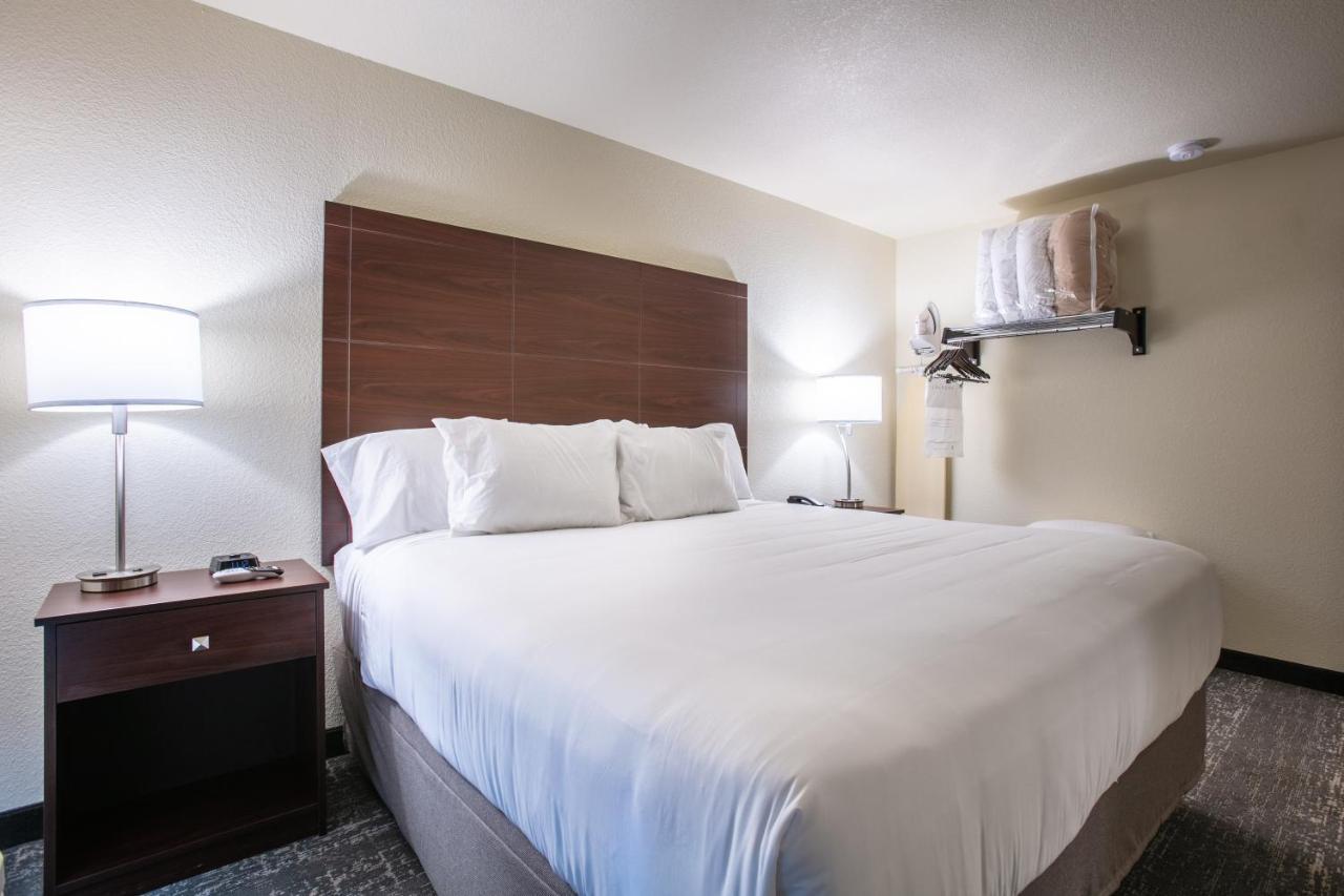 Cobblestone Inn & Suites - Pine Bluffs Kültér fotó