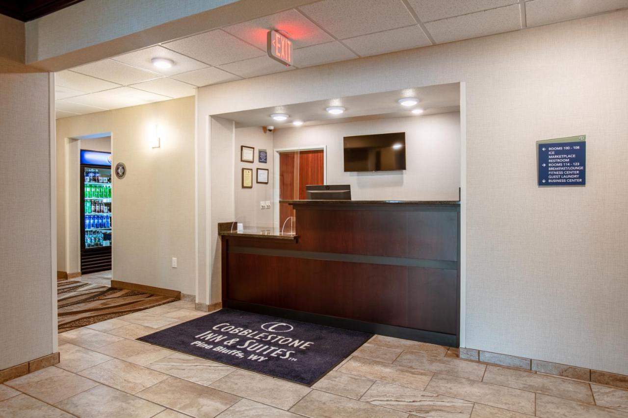 Cobblestone Inn & Suites - Pine Bluffs Kültér fotó