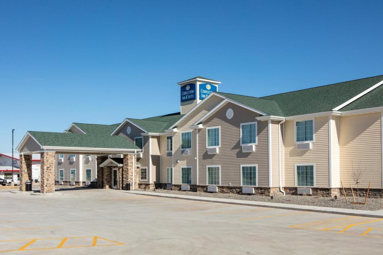 Cobblestone Inn & Suites - Pine Bluffs Kültér fotó